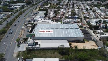 Fotografía 4 de Renta De Nave Comercial Sobre Periférico Zona Norte De Mérida,