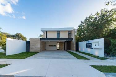 Fotografía 2 de Residencia Con Sistema Inteligente Y Piscina De 4 Recamaras En Tamara Residencia