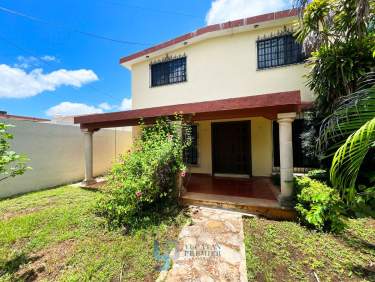 Fotografía 3 de Casa  Con Amplio Terreno De 487.50 M2 En Colonia San Esteban