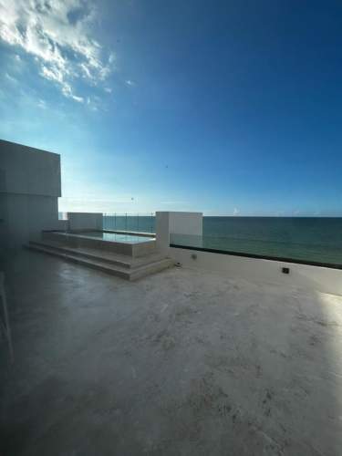 Fotografía 8 de Venta Departamento De Lujo En Marina Kinuh