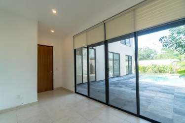 Fotografía 9 de Residencia En Exclusiva Privada Compostela En Zona Country