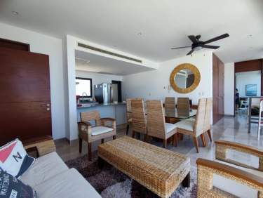 Fotografía 12 de Venta Departamento De Lujo En Marina Kinuh