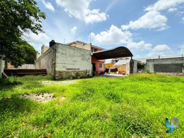 Fotografía 19 de Casa En Esquina En El Centro Con Amplio Terreno, A Solo 1 Calle De Av. Itzaes