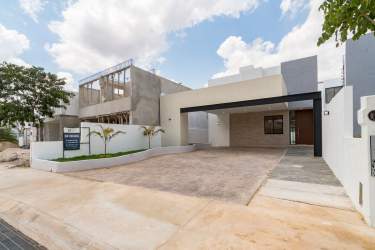 Fotografía 31 de Venta De Hermosa Casa De 4 Recámaras Con Alberca En Privada Zendera