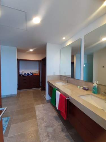 Fotografía 33 de Venta Departamento De Lujo En Marina Kinuh