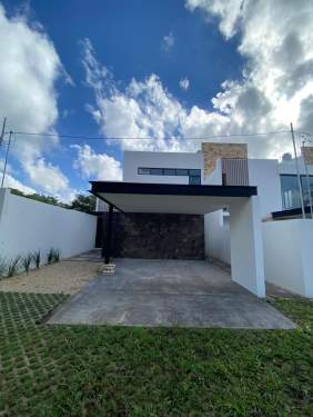 Fotografía 1 de Casa En Venta, Mérida 3 Recámaras, Alberca En Zona Norte