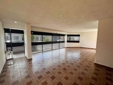 Fotografía 3 de En Venta Casa En Esquina En Las Americas Ii Con 3 Recamaras Y Sala De Tv