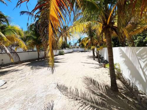 Fotografía 10 de En Venta Casa Frente Al Mar  En Chelem Con Amplio Terreno