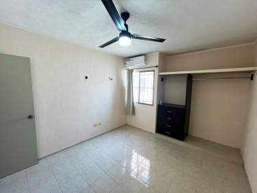 Fotografía 21 de En Venta Casa En Esquina En Las Americas Ii Con 3 Recamaras Y Sala De Tv