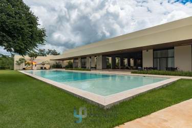 Fotografía 9 de En Venta Lote Residencial De 374 M2 En Exclusiva Privada Tamara