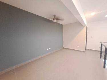 Fotografía 12 de En Venta Moderno Y Equipado Townhouse En Madero 54 Temozon Norte