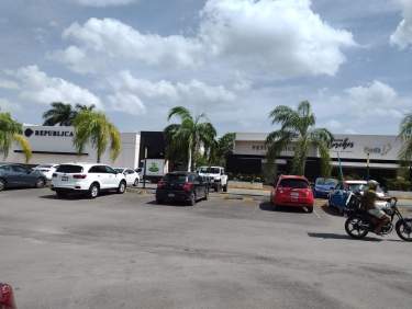 Fotografía 8 de Local Comercial  En Renta En Merida U Oficina 100  M2 , García Lavín,